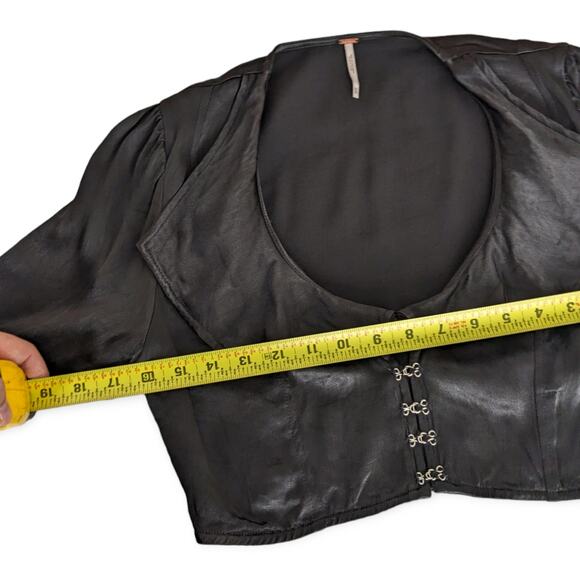 Free People black satin cropped hook & Eye blouse - Picture 5 of 10
